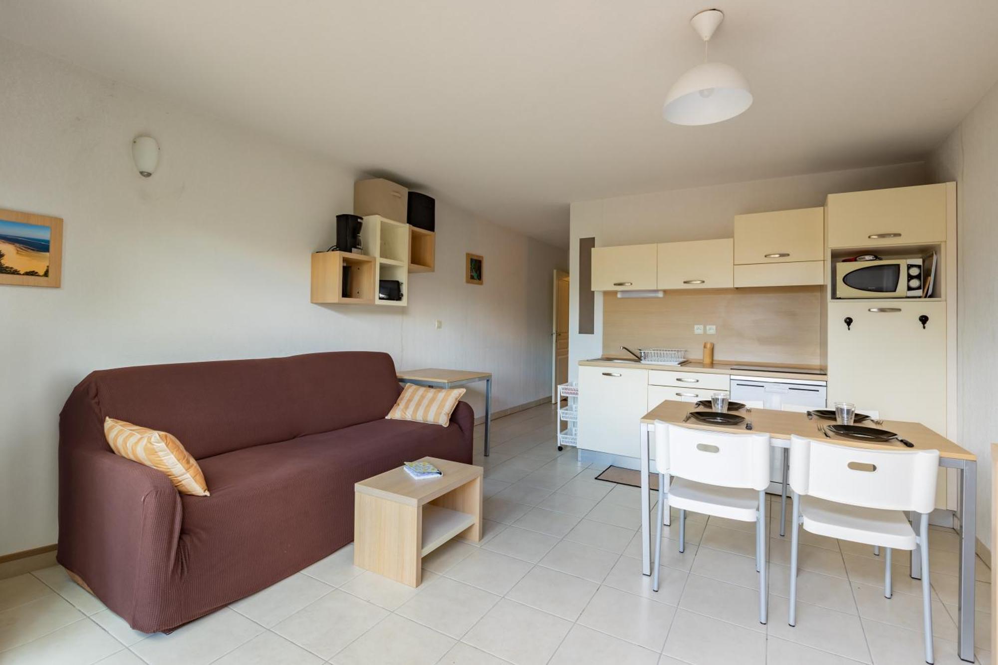 Le Clos D'azille - Appt Pour 6 Personnes *